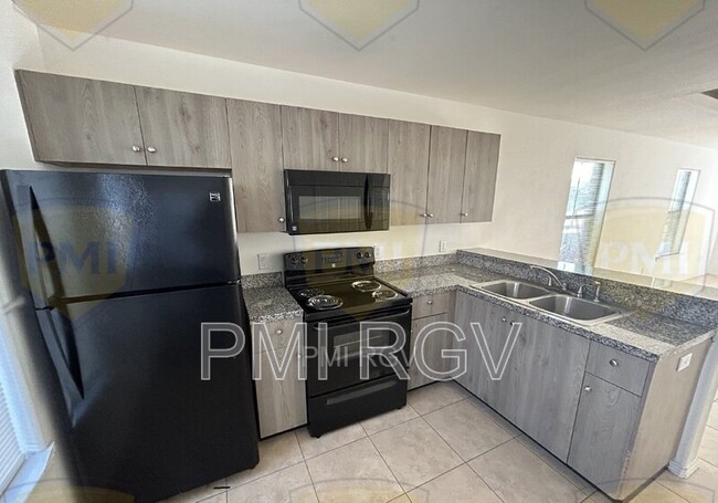 Photo - 3007 Linda Vista St Unit D