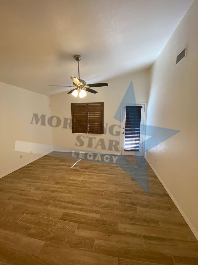 Photo - 3 bedroom home in Legends West!