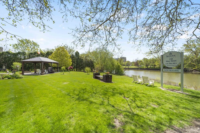 Photo - Thames Park Tower Apartments