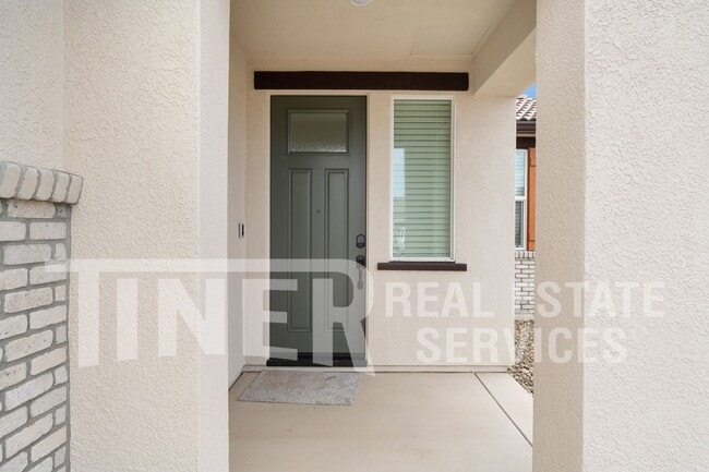 Photo - 2231 Oswego St