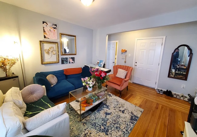 Photo - 17 Aspinwall Ave Unit 2