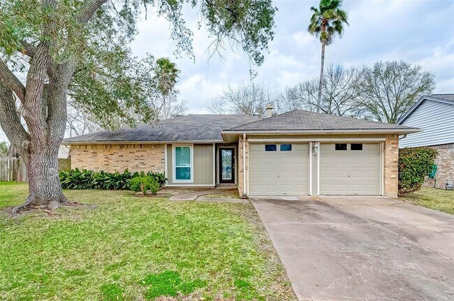 Photo - 14110 Taco Ct House