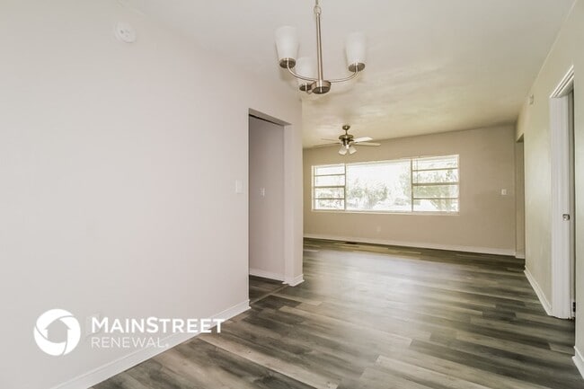 Photo - 3108 Pembrook Dr