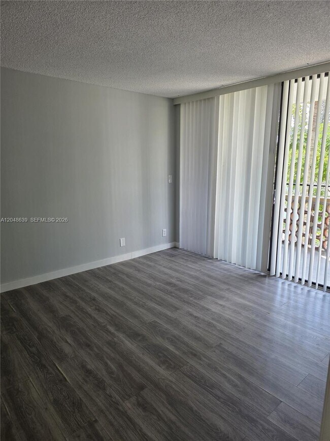 Photo - 4222 Inverrary Blvd Unit 4212