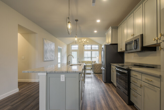 Photo - 9740 Montclaire Dr Townhome