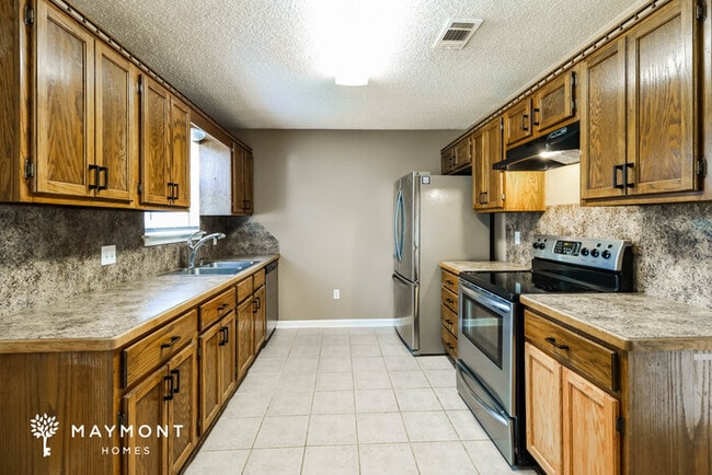 2705 Timbermist Cir