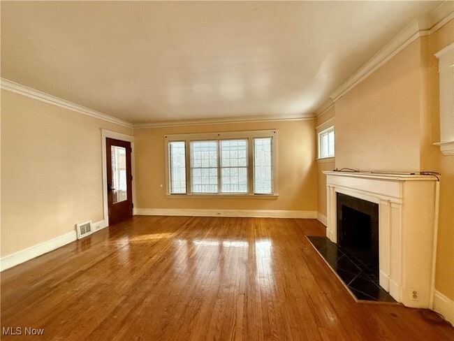 Photo - 1208 St Charles Ave Unit 1