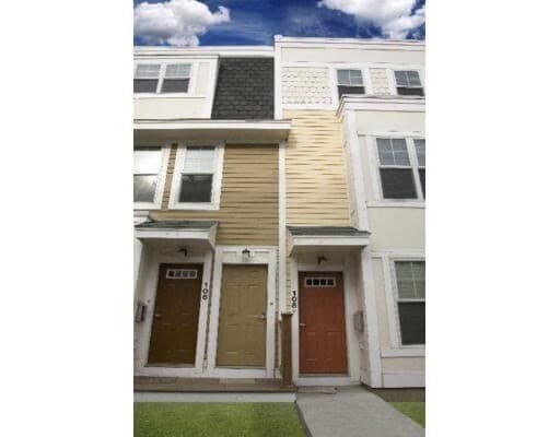 Building Photo - 114 Library St Unit 114 Rental