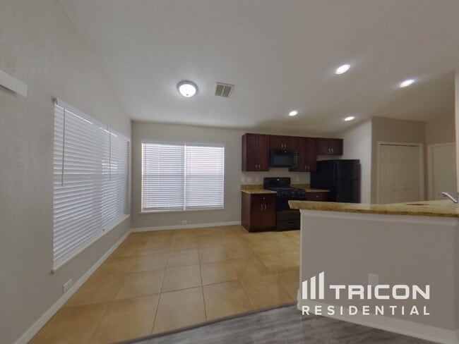 Photo - 2763 Snow Goose Ln