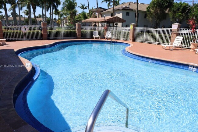 Photo - 1261 SE 27th St Unidad 203