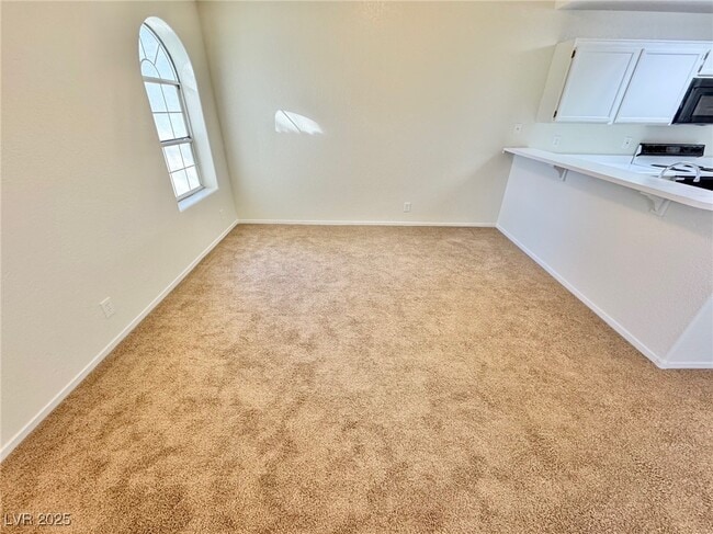 Photo - 1800 S Edmond St Unidad 205