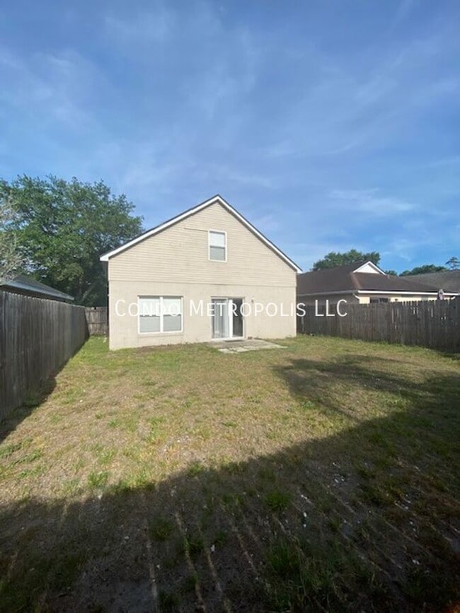 Photo - 2511 Woods Edge Cir