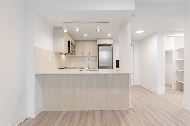 Photo - 191 Sherbourne St