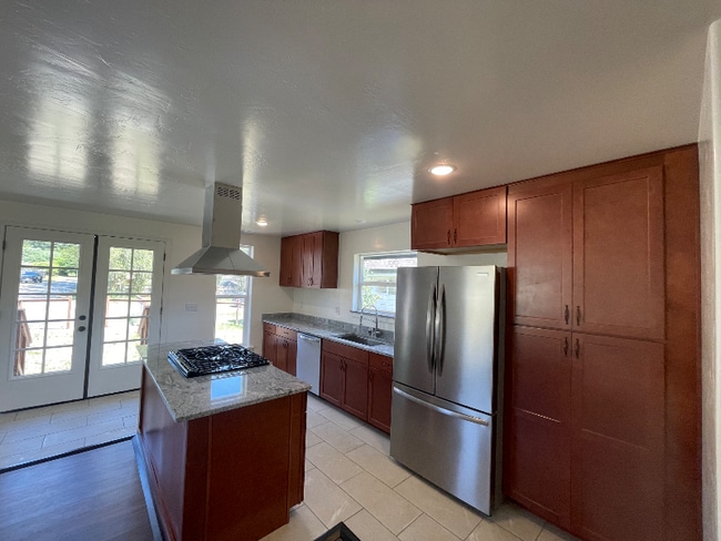 Photo - 4676 Fieldbrook Rd