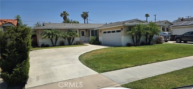 Building Photo - 1547 W Edithia Ave Rental