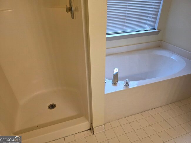 Photo - 7016 Hollow Oak Ct