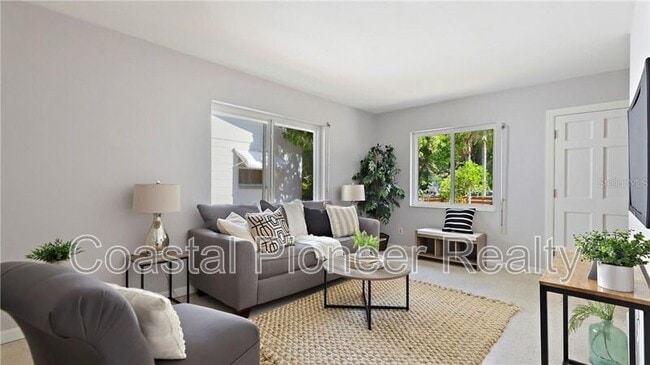 Photo - 325 42nd Ave N