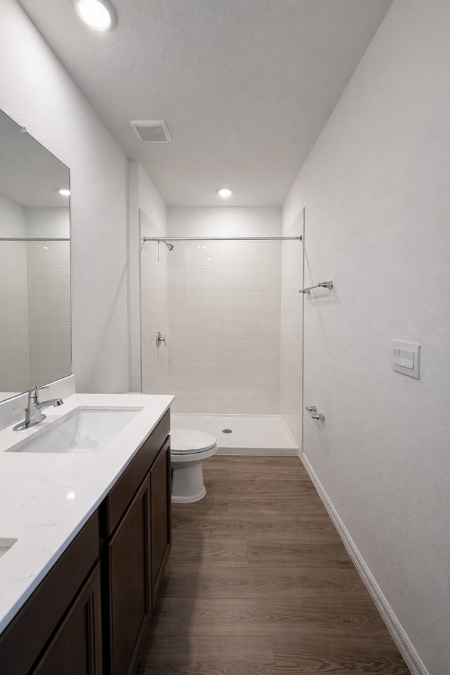 Photo - 17260 English Chestnut Way