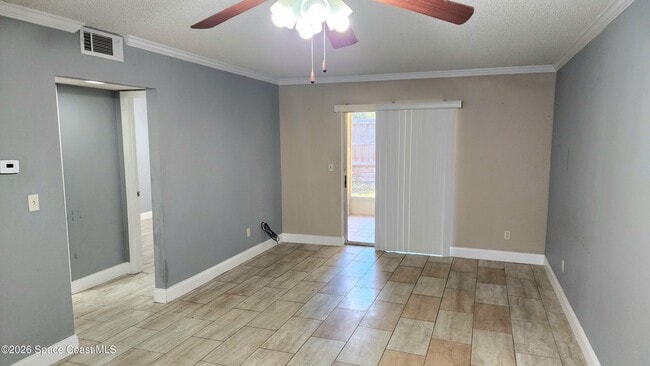 Photo - 2980 Sir Hamilton Cir Unidad 6