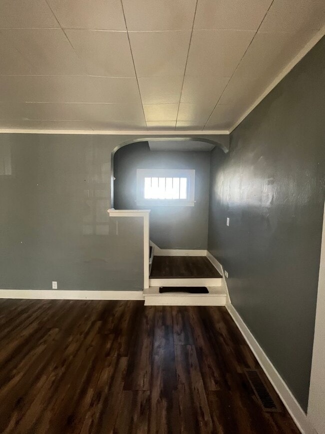 Photo - Gorgeous 3 bed/1 bath home available for lease now!