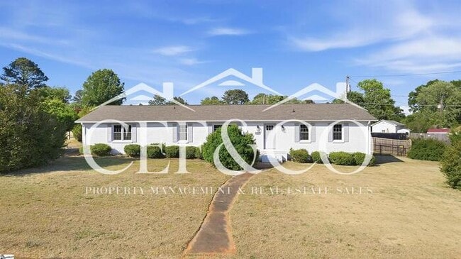 Building Photo - 117 Hendrix Dr