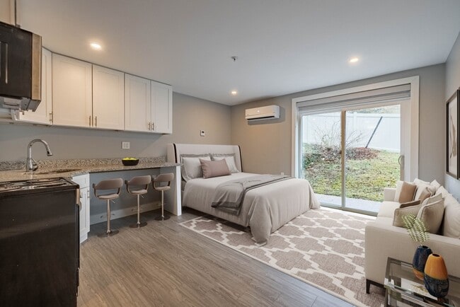 Studio Apartment