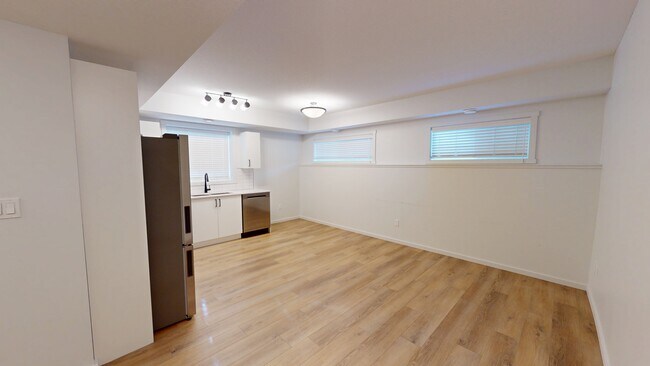 Photo - 10101-10105 105 Ave Unit 101
