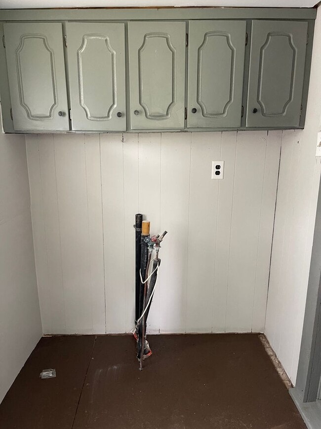 Photo - $875 - 2 bed 1 bath - Single Family Home