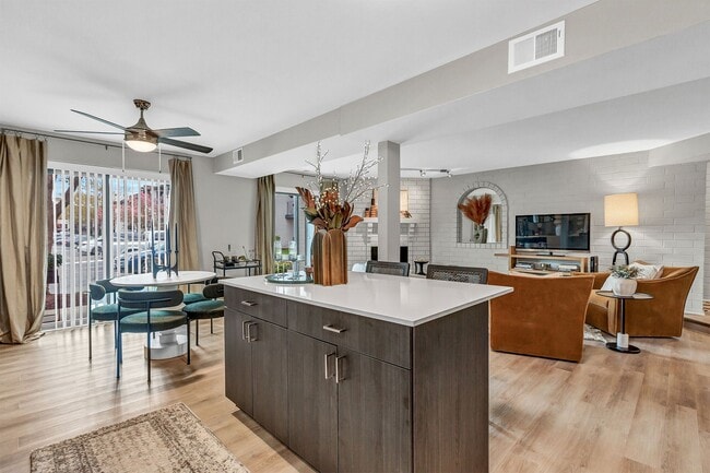 Photo - Albion on Lake Cook