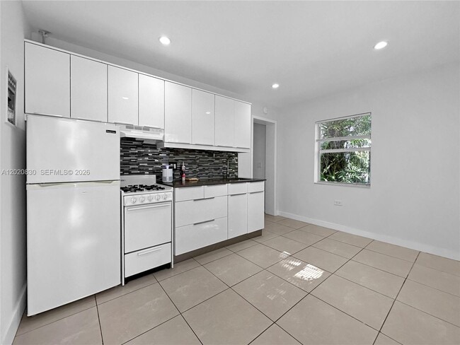 Photo - 620 86th St Unit B
