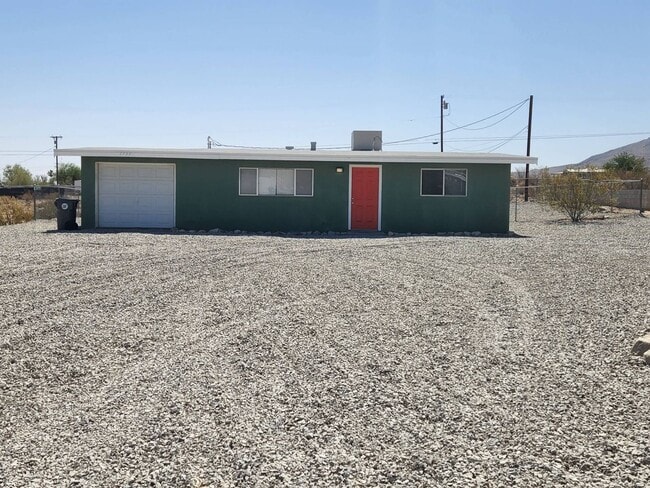 Building Photo - 2 bedroom with Spectacular Views Rental