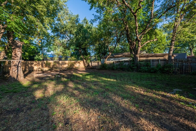 Photo - 1329 N Wellington Pl