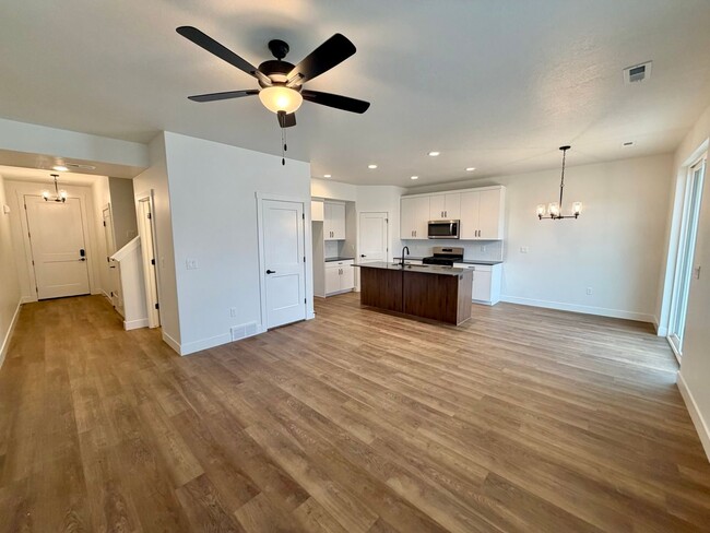 Photo - Brand New Rental Alert – JDC Ranch, Plain City!