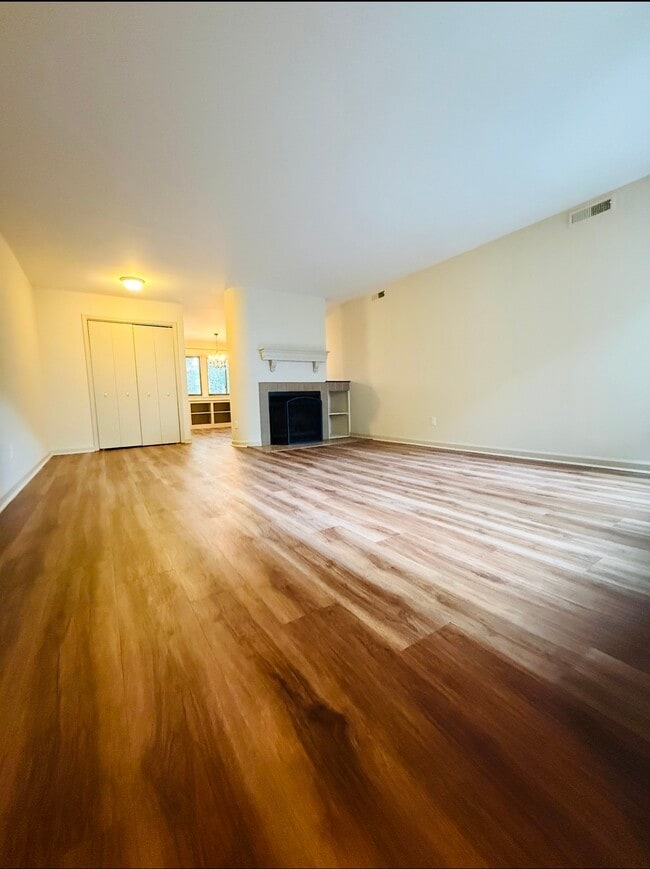 Photo - 121 Stone Mdw Unidad 121 Stonemeadow Drive