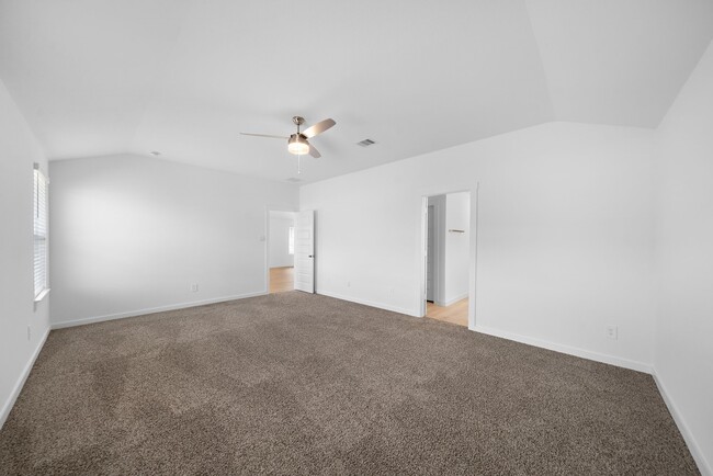 Photo - 3819 Pierce Pl Ln