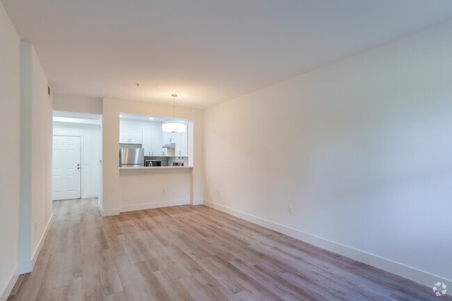 1BR, 1BA - 2A - Living Room