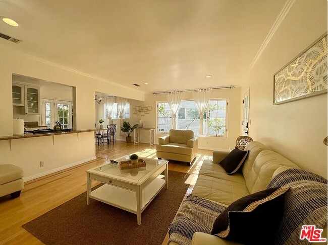 Photo - 834 Lincoln Blvd Unit 2A