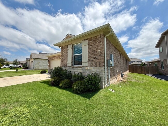 Photo - 904 Vogel Dr