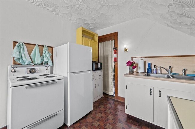 Photo - 350 Broadway Unidad 2