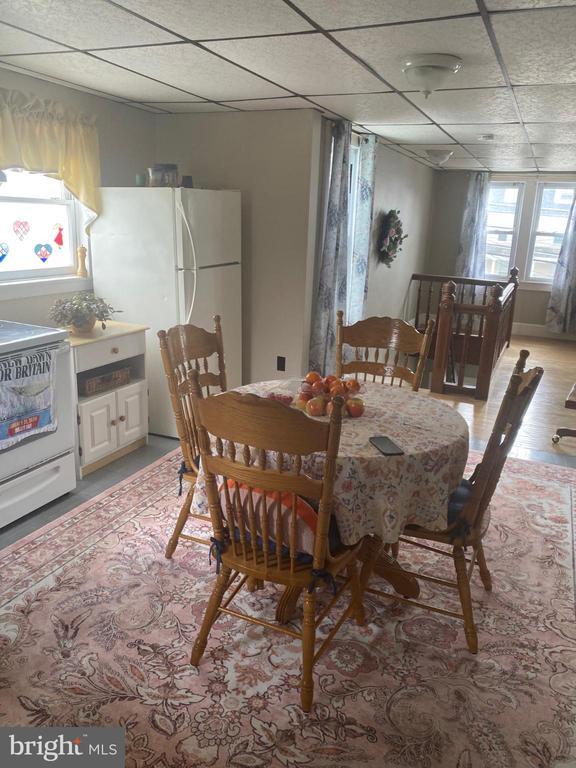 Photo - 204 W Main St