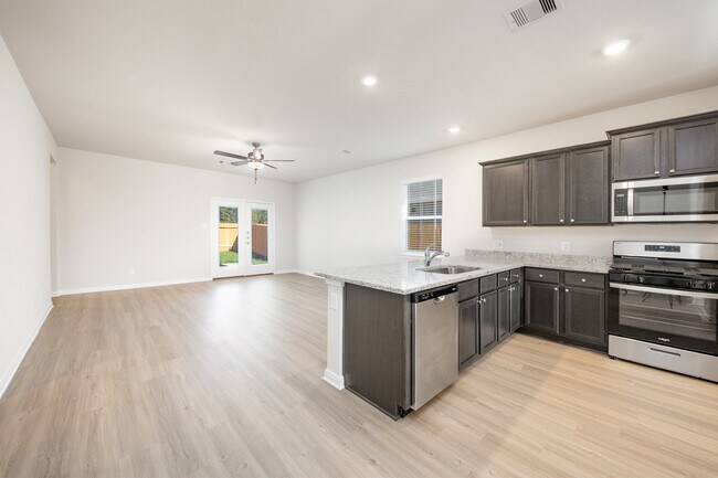 Photo - 15450 Maple Ter Dr