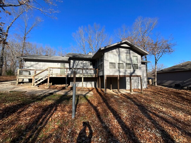 Photo - 12 Sunderland Dr