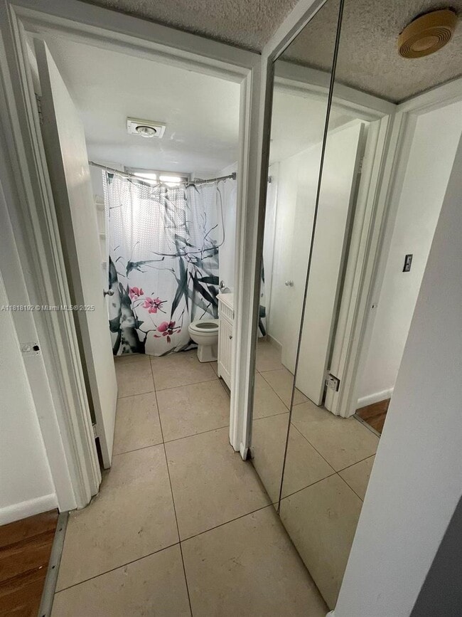 Photo - 1700 NW N River Dr Unit 701