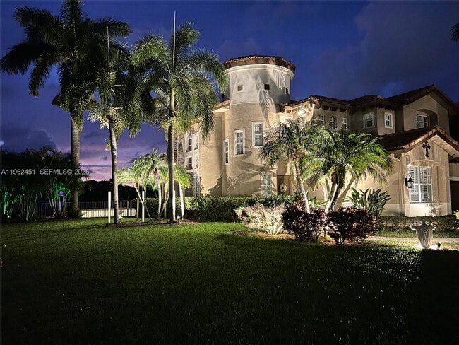 Building Photo - Northwest 124th Way, Coral Springs, FL 33076 - 5 BR 4 BA single-family home