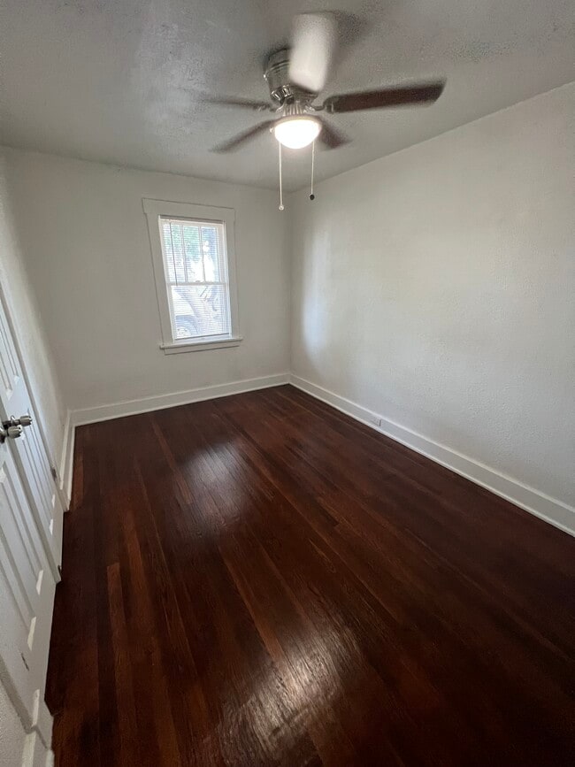 Photo - 406 22nd St Unit 412