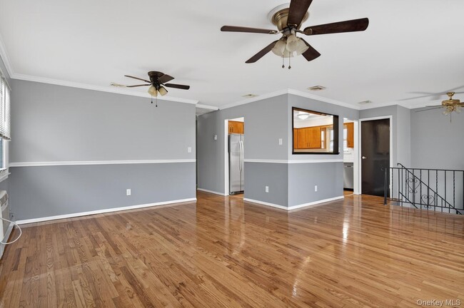 Photo - 9 Bay Beach Ave