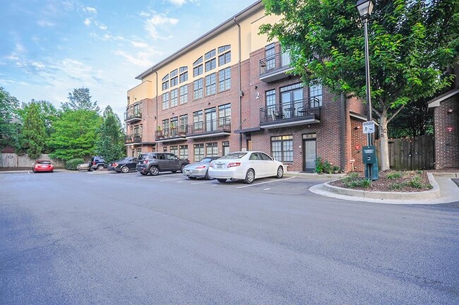 Building Photo - 1300 DeKalb Ave NE Unit 232 Rental