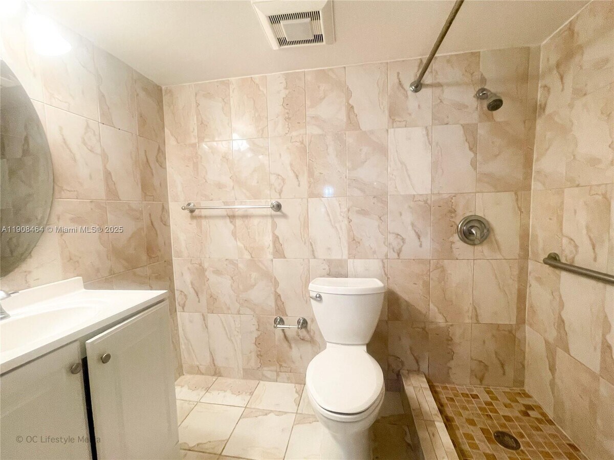 Photo - 9210 Fontainebleau Blvd Unit 103