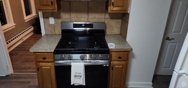 Building Photo - 96 Lockwood Ave Unit 98-2 Rental