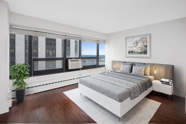 Photo - 3130 N Lake Shore Drive